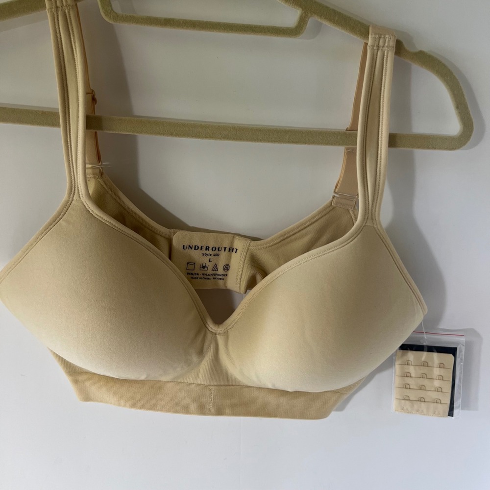 Underoutfit 460 The Perfect Neckline Bra Comfort Shaping LIft L NIP Style 460